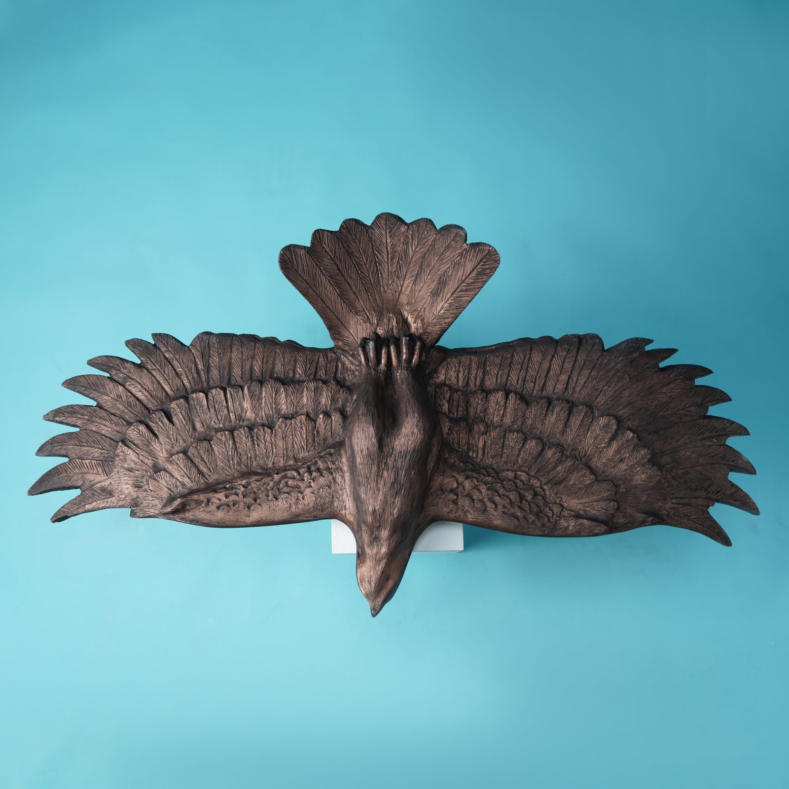 مجسم صقر - فايبر جلاس